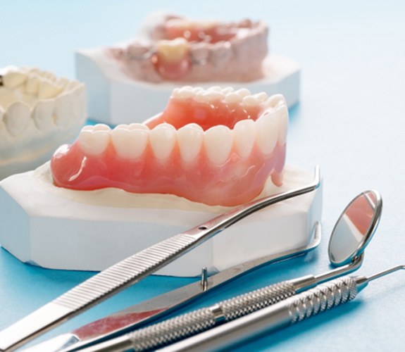 Full dentures in Lockport (What Are the Different Types of Dentures? 